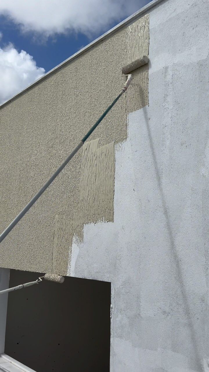 Textura e pintura de fachada — Pintura em Fachada, estilo Clássico